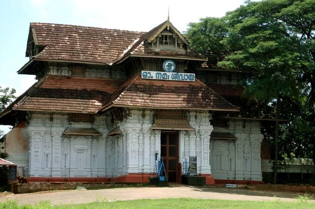 File:Vadumnathan-one.jpg