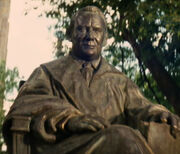 Marcus statue.jpg