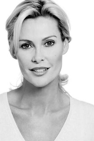 Plik:Alison Doody.jpg