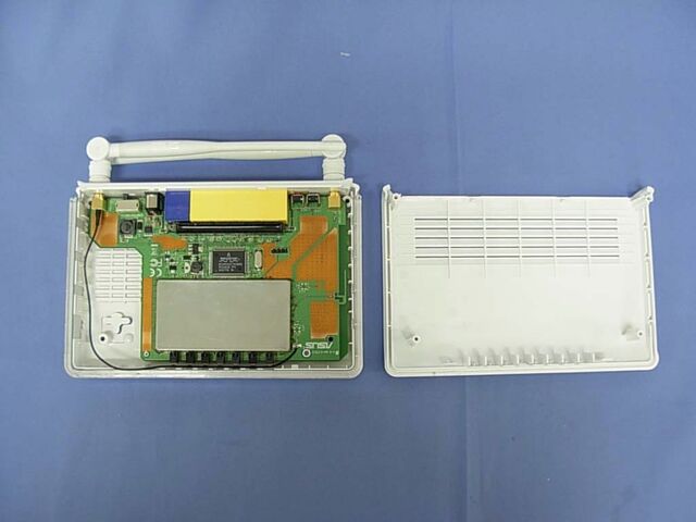 File:Asus RT-N12 FCCm.jpg