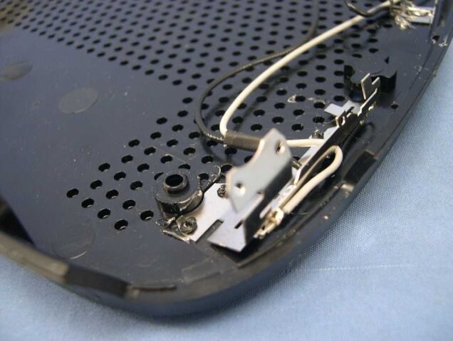 File:Linksys WRT610N v1.0 FCCg.jpg