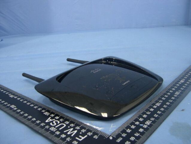 File:Linksys WRT160NL v1.0 FCCb.jpg