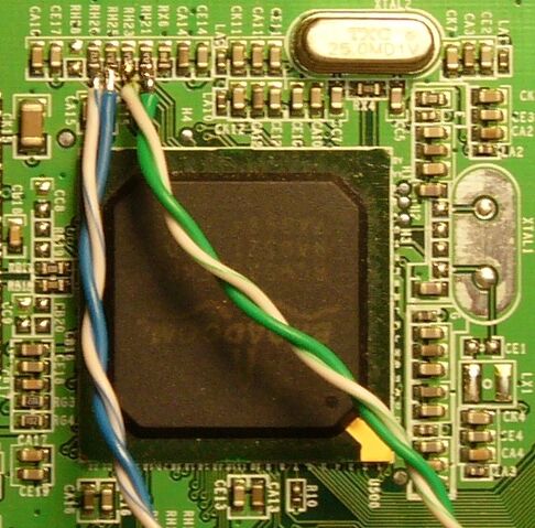 File:Wrt54gsv3-usb2.jpg