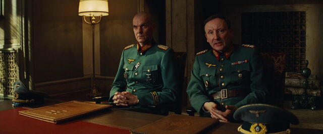 File:Hitler's generals.jpg