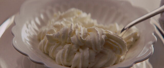 File:Strudel creme.jpg