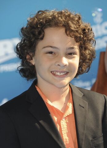 File:Hayden Rolence at the FD premiere.jpg
