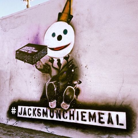 File:MunchieMealGraffiti.jpg