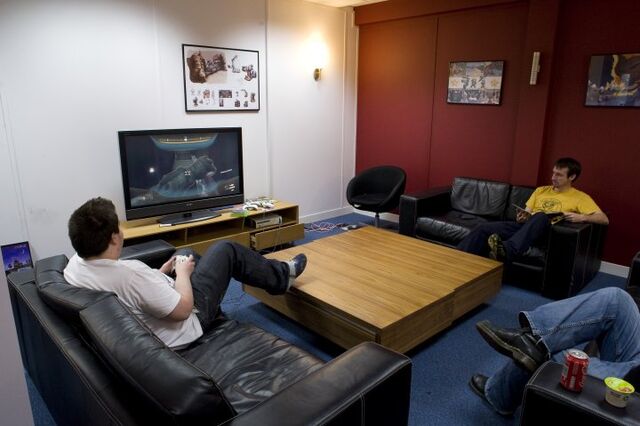 File:Breakandgamesroom.jpg