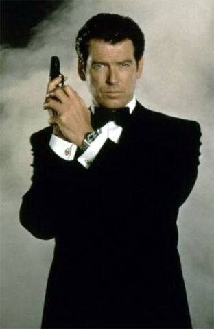 Fichier:James bond pierce brosnan.jpg