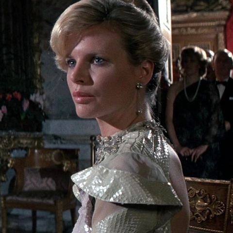 File:Domino Petachi (Kim Basinger) - Profile.png