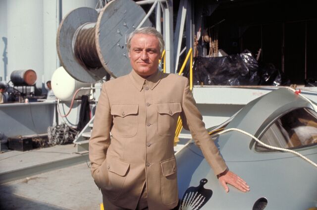File:Charles Gray promotional still.jpg