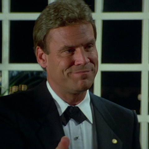 File:Heller - Profile.png