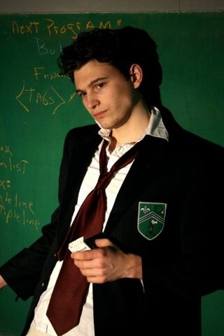 File:BryanDechart41.43131401 large.jpg