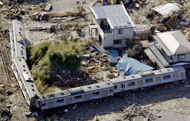 File:Japan-earthquake-2011-1-.jpg