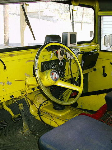 File:M715yellow1.jpg