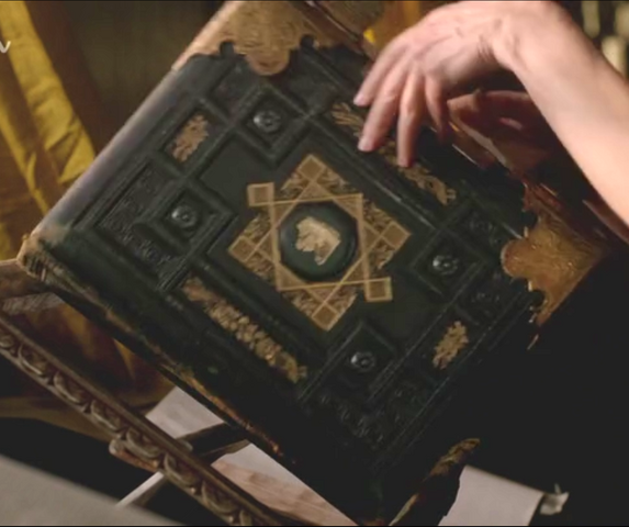 File:Jezequiel Family Book 001.png