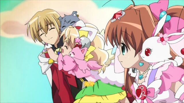 File:Miria Hugging Leon.jpg