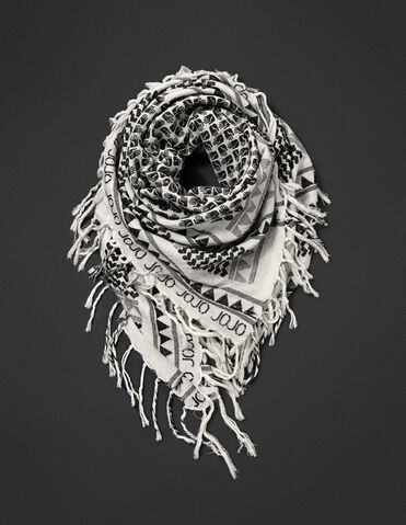 File:UltraScarf.jpg