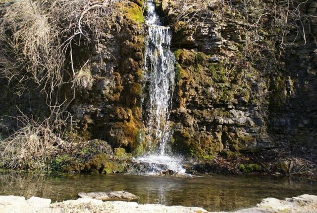 File:Smallpool.jpg