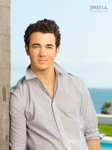 File:Kevin Lucas Jonas L.a.jpg
