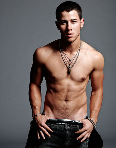 File:Nick-Jonas-Flaunt6.jpg