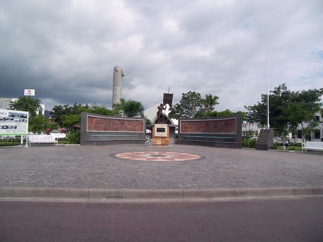 Archivo:Zócalo.jpg