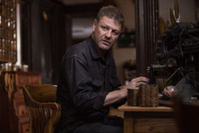 File:Jupiter-ascending-image-sean-bean-2.jpg