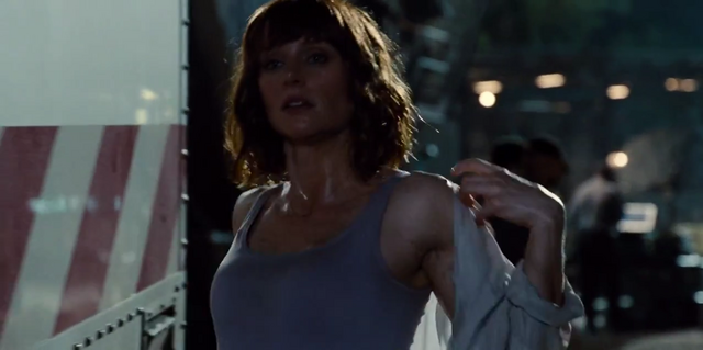 File:Claire removes coat.png