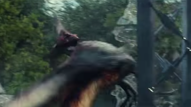 File:Pteranodon-JW-aviary.png