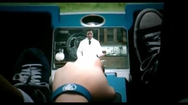 File:Jimmy Fallon Gyrosphere.jpg