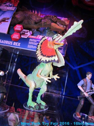 File:Dilophosaurus Venenifer (265).jpg