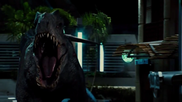 File:Indominus-roars-before-fight.png