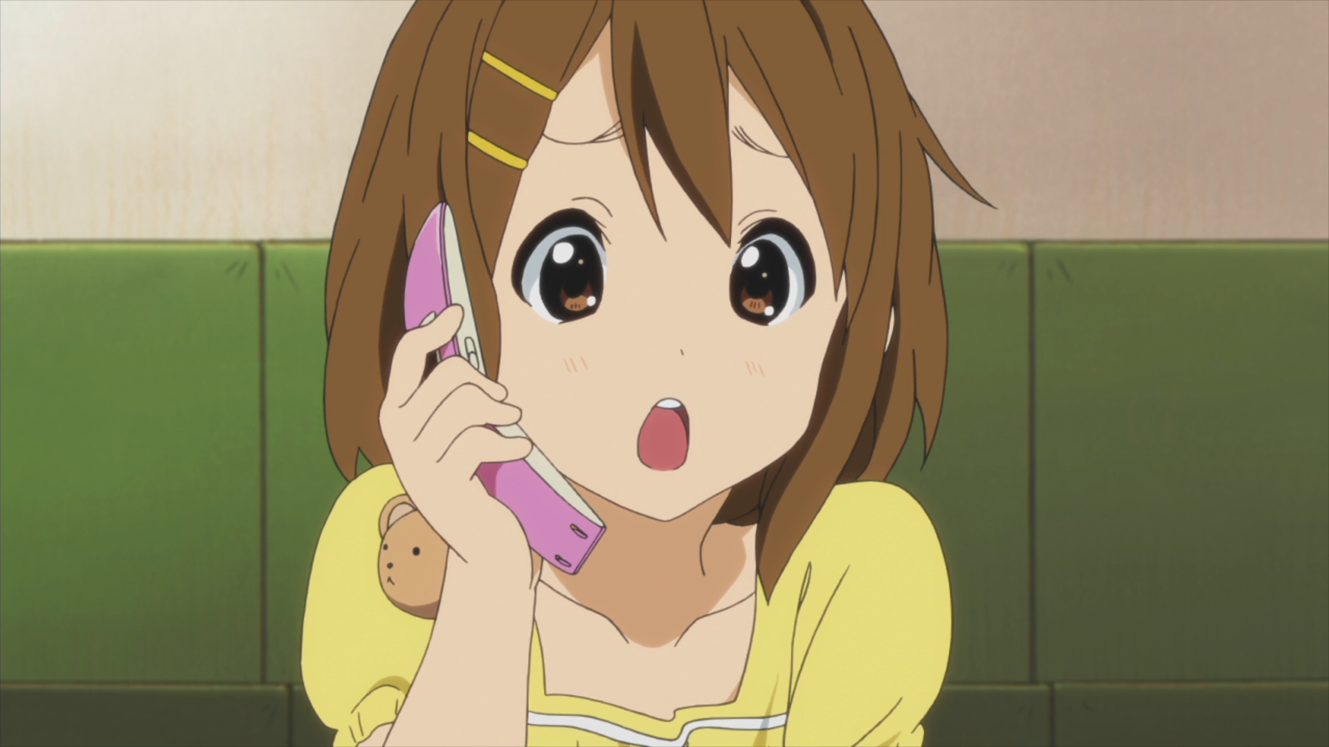 Image - Yui angry at the phone.png | K-ON! Wiki | FANDOM powered by Wikia