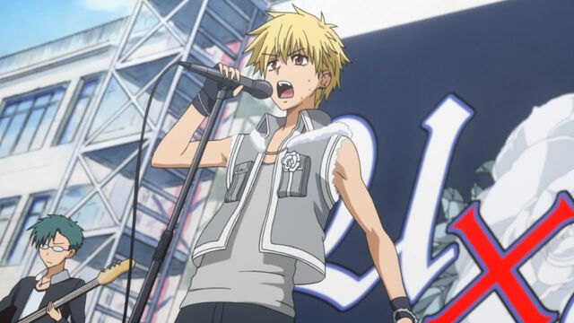 File:Kuuga singing.jpg