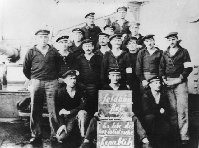 File:Novemberinsurrections-kielsoviet.jpg