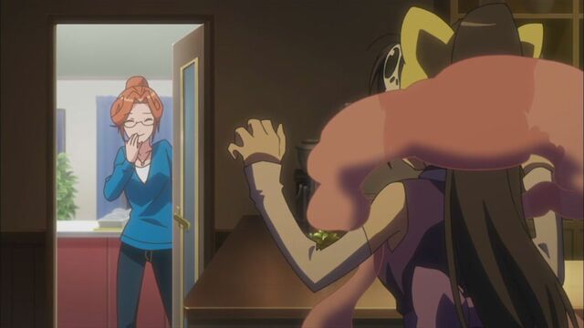 File:Mari sees Elsea acting like Kanon.jpg