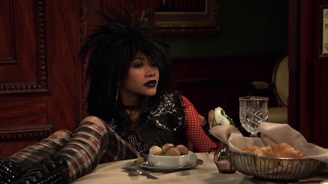 File:K.C. Undercover Pilot22.jpg