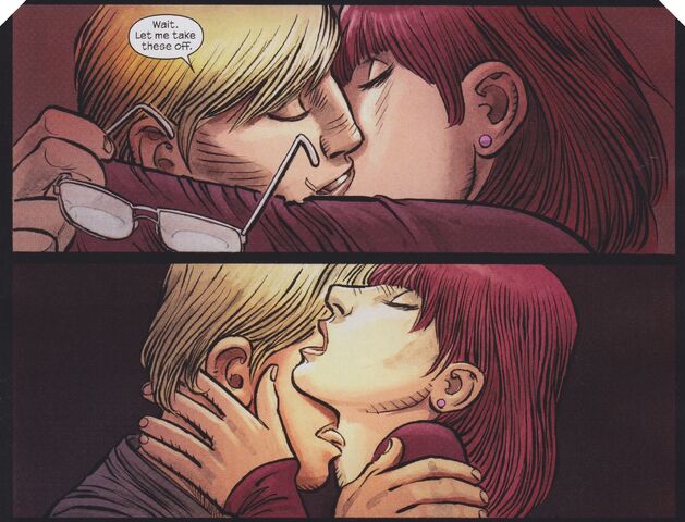 File:Kick-Ass 3-04 14.jpgwee.jpg