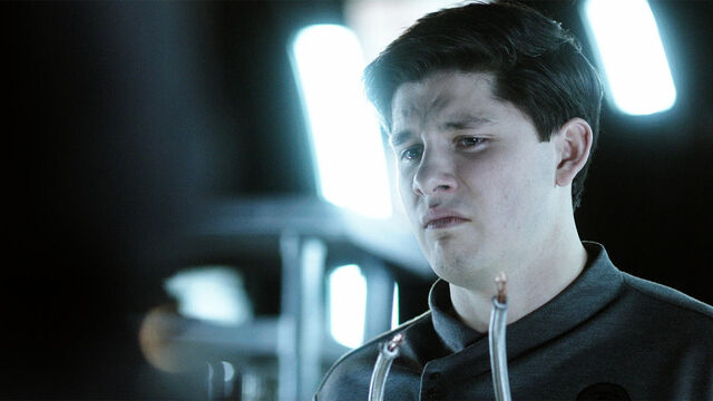 File:Olin S2E4.jpg
