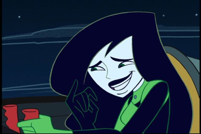 File:Giggling at Eyes.jpg