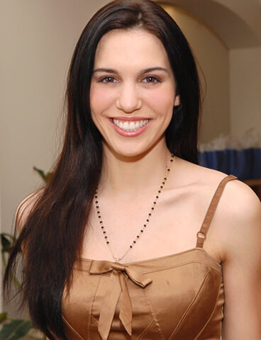 File:Christy-carlson-romano-picture-4.jpg
