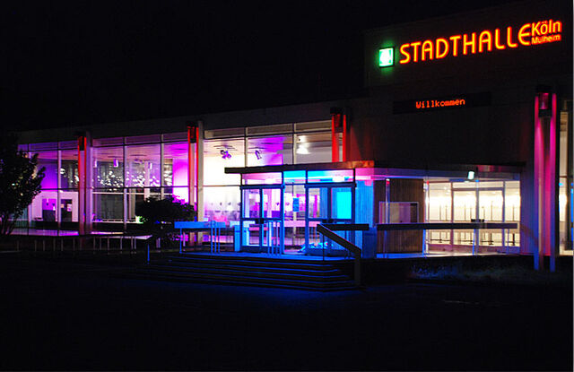 File:Stadthalle köln.jpg