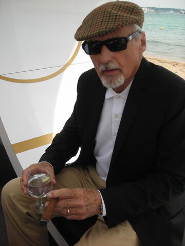 File:Hopper.jpg