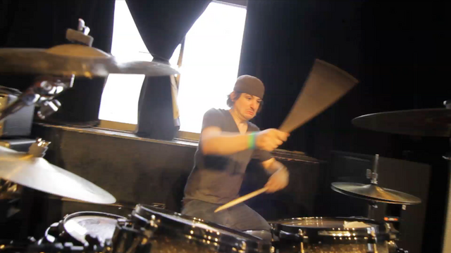 File:Rainman Cracking Dem Beats!!!.png