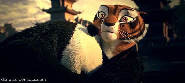 Archivo:PohuggingTigress.jpg