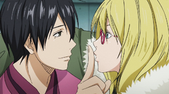Alex intenta besar a Himuro.png