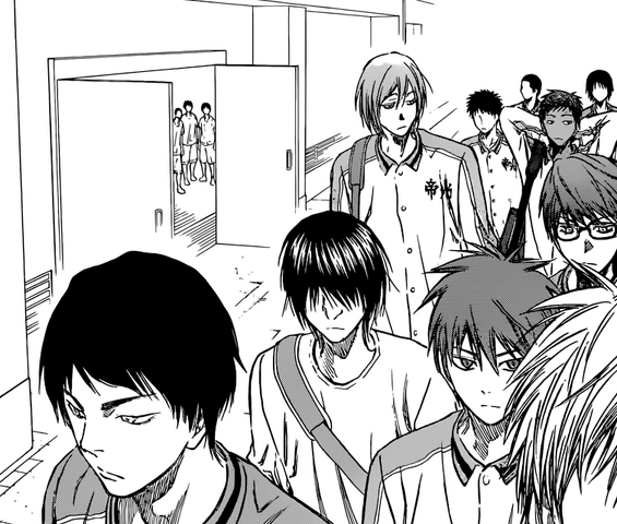 Fichier:1st string players pass.png
