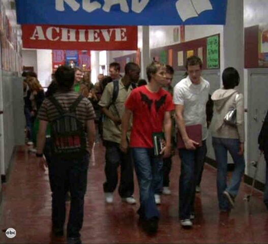 File:BeachwoodHS2 hall2.jpg