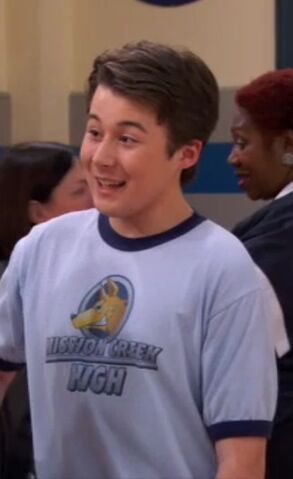 File:Alaster in Gym.jpeg