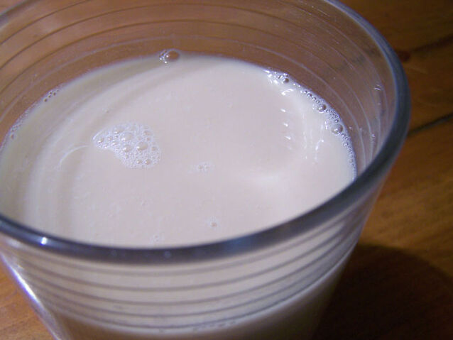 File:Oat milk.jpg
